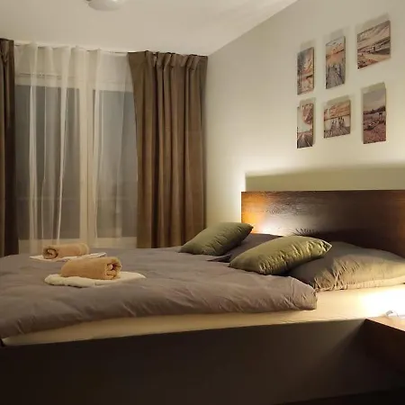 New With Free Garage Parking Near The Airport Appartamento